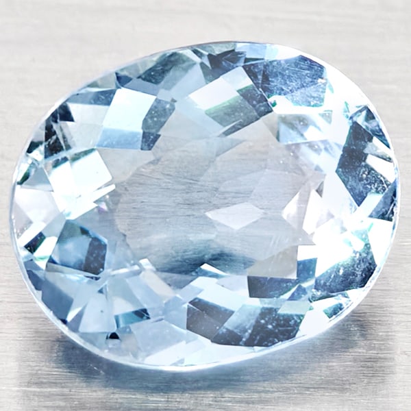 Natural Light Blue Aquamarine Gemstone 1.13 Ct. Oval Shape 7.8 x 6.3 Mm.