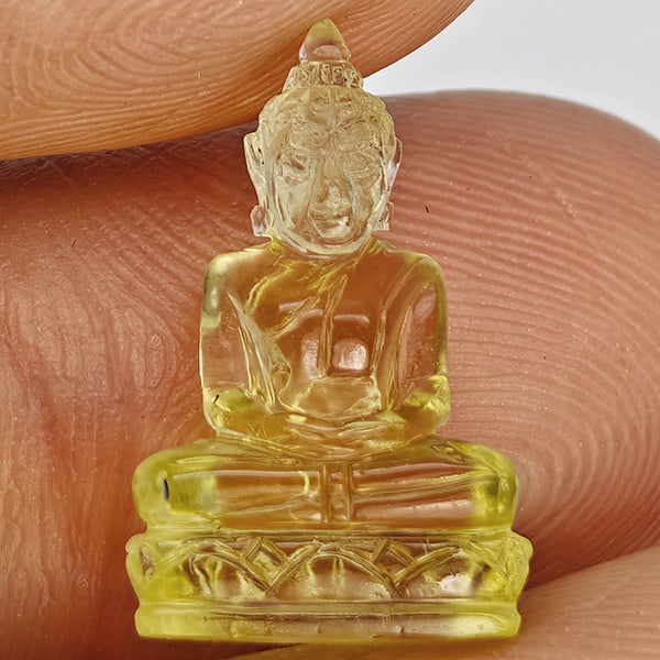 Natural Yellow Quartz Gemstones 5.25 Ct. Buddha Carving Cut 17.3 x 11.2 Mm