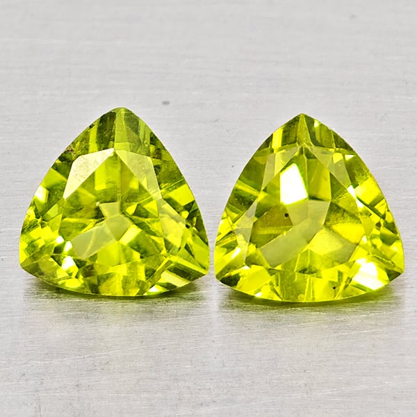 Natural Green Peridot Gemstones 1.92 Ct. 2 Pcs.Trilliant Shape 6 Mm.
