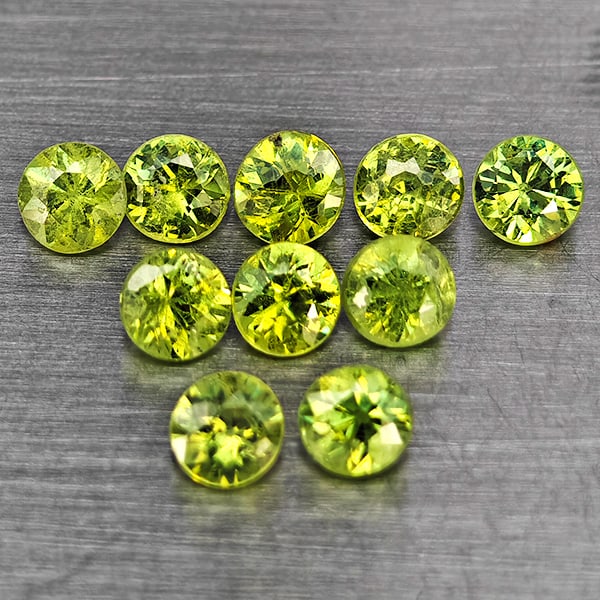 Natural Green Demantiod Garnet Gemstones 1.51 Ct. 10 Pcs. Round Diamond Cut 3 Mm.