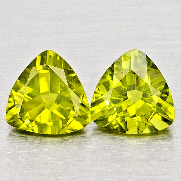 Natural Green Peridot Gemstones 1.56 Ct. 2 Pcs.Trilliant Shape 6 Mm.