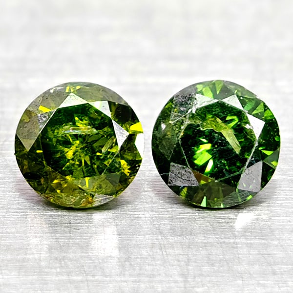 Natural Green Loose Diamond 0.29 Ct. 2 Pcs Round Diamond Cut 3.5 Mm.