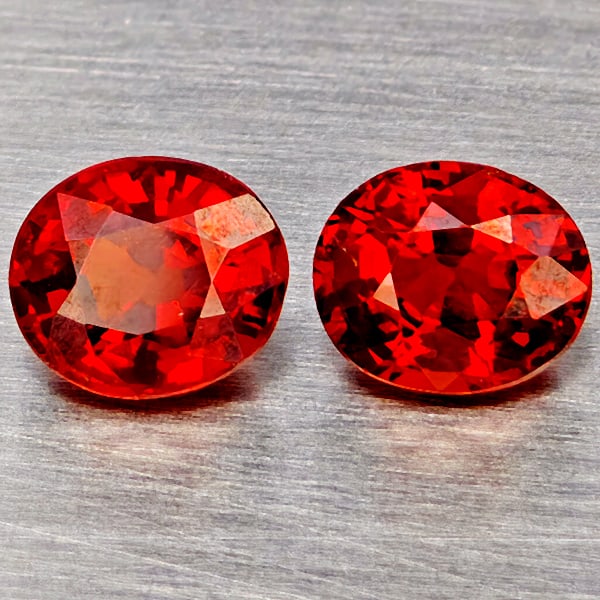 Natural Orangish Red Spessartine Garnet Gemstones 1.56 Ct. 2 Pcs. Oval Shape 5.7 x 4.8 Mm. (1 of 3)