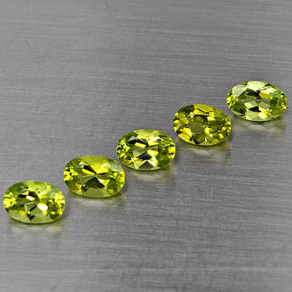 Natural Green Peridot Gemstones 2.74 Ct. 5 Pcs. Oval Shape 6.2 x 4.3 Mm.