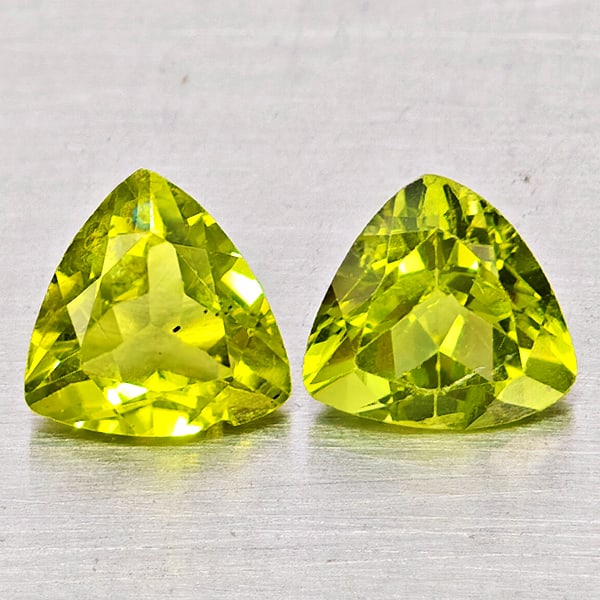 Natural Green Peridot Gemstones 1.52 Ct. 2 Pcs. Trilliant Shape 6 Mm.