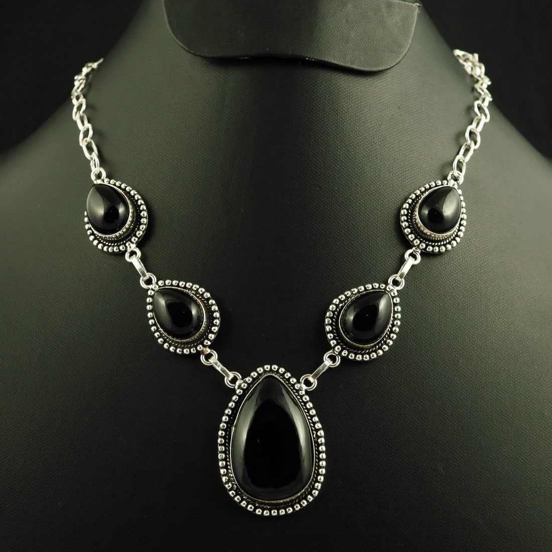 Natural Black Onyx Sterling Silver Plated Handmade Necklace: Product ID: 260731120558 Product - Handmade Silver Plated Necklace Metal - 92.5 Sterling Silver Plated Necklace Length - 18 Inch Gemstone - Black Onyx Gemstone Origin - India Gemstone Shape - Pear Gem