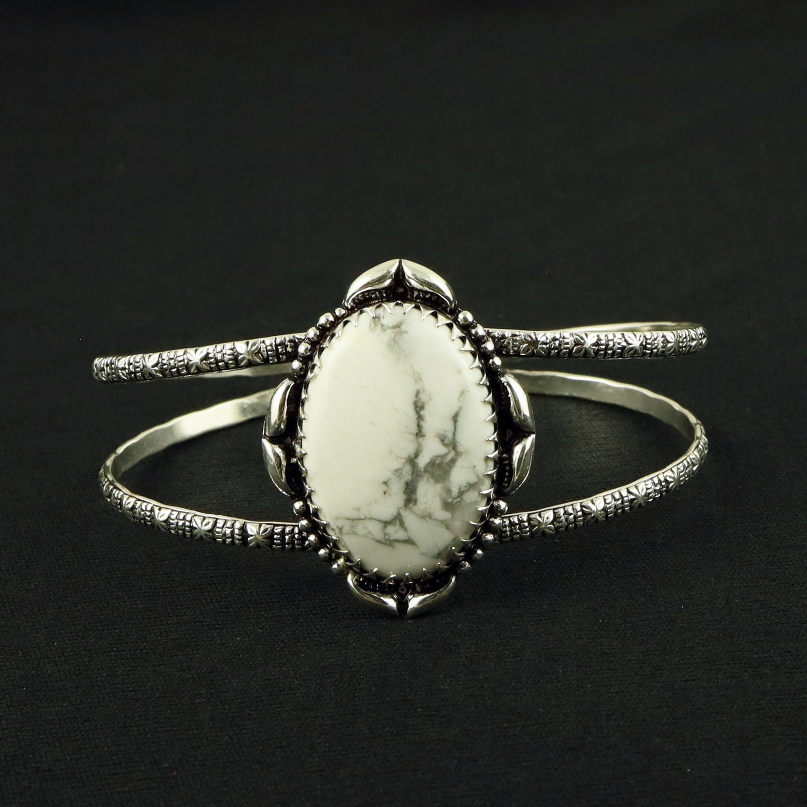 Natural Howlite Sterling Silver Plated Handmade Cuff Bangle: Product ID: 260611115613 Product - Handmade Silver Plated Cuff Bangle Metal - 92.5 Sterling Silver Plated Bangle Size - 7.5x5.5 CM (Adjustable) Gemstone - Howlite Gemstone Origin - Canada Gemstone Siz
