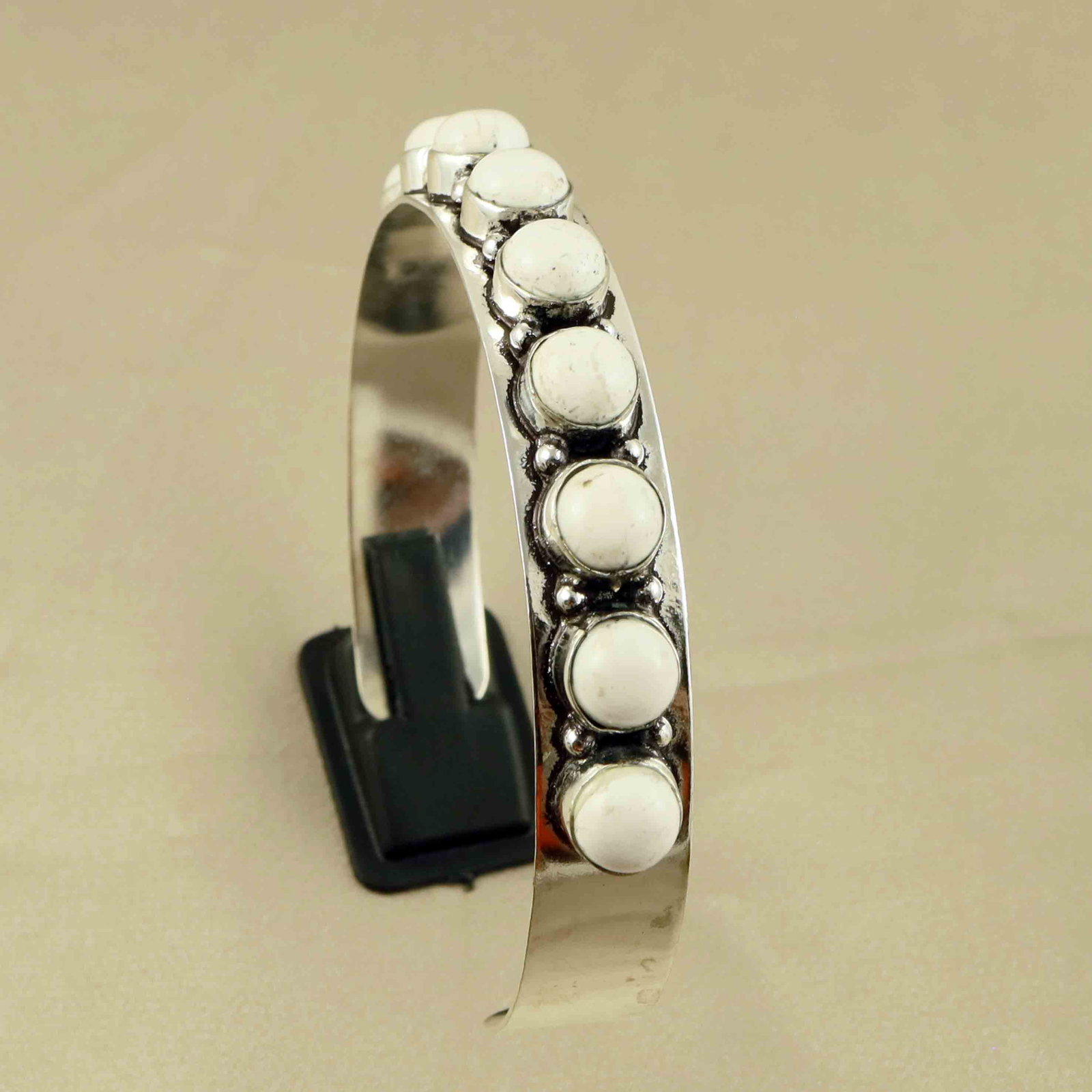 Natural Howlite Sterling Silver Plated Handmade Cuff Bangle: Product ID: 260607182351 Product - Handmade Silver Plated Cuff Bangle Metal - 92.5 Sterling Silver Plated Bangle Size - 6.5x5.5 CM (Adjustable) Gemstone - Howlite Gemstone Origin - South Africa Gemsto