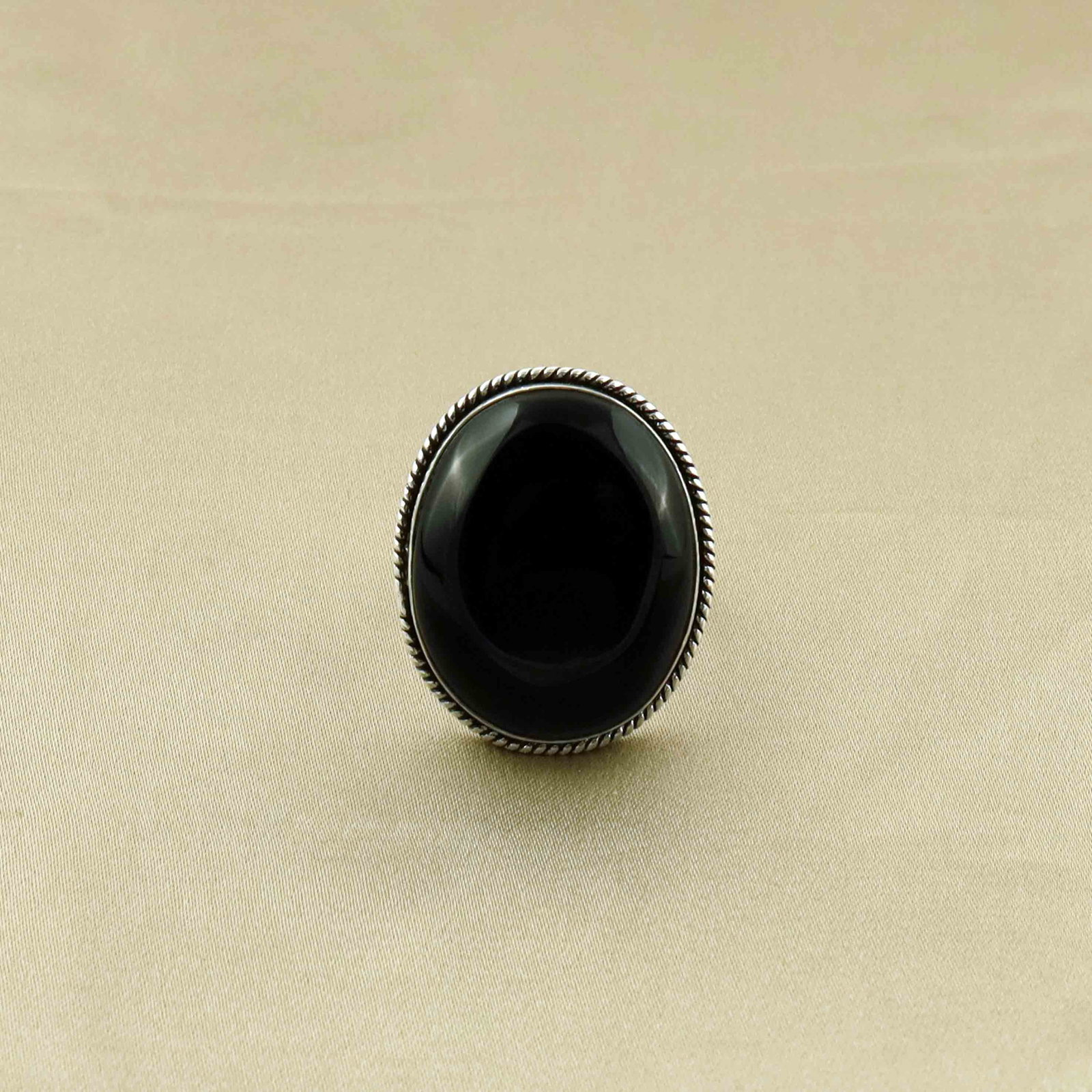 Natural Black Onyx Sterling Silver Plated Handmade Ring - 8MM: Product ID: 260528140444 Product - Handmade Silver Plated Ring Metal - 92.5 Sterling Silver Plated Ring Size - 8MM Gemstone - Black Onyx Gemstone Origin - India Gemstone Size - 2.5X2 CM Gemstone Shape