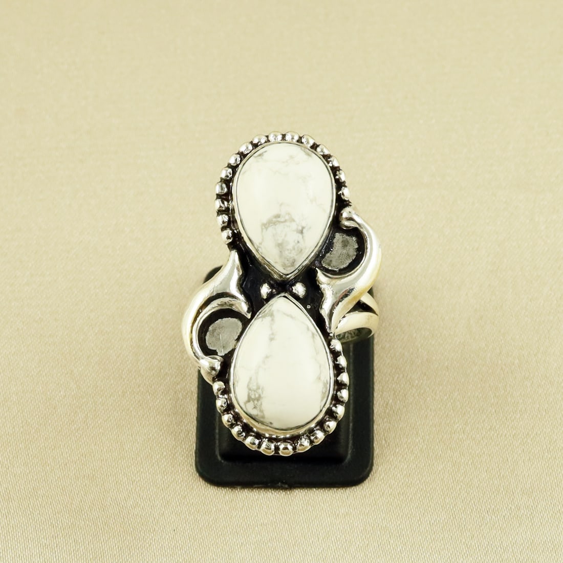 Natural Howlite Sterling Silver Plated Handmade Ring - 7.5MM (1 of 3)