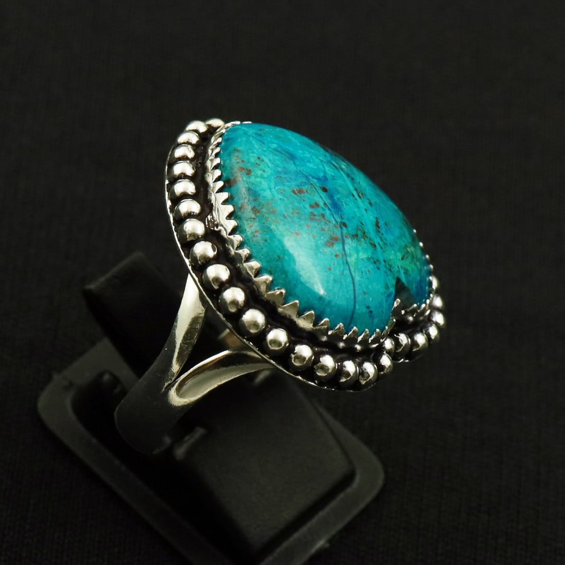 Natural Shattuckite 2 Micron Sterling Silver Plated Handmade Ring - 9MM: Product ID: 260729131301 Product - Handmade Silver Plated Ring Metal - 92.5 2 Micron Sterling Silver Plated Ring Size - 9MM Gemstone - Shattuckite Gemstone Origin - United States Gemstone Size - 2X2.5