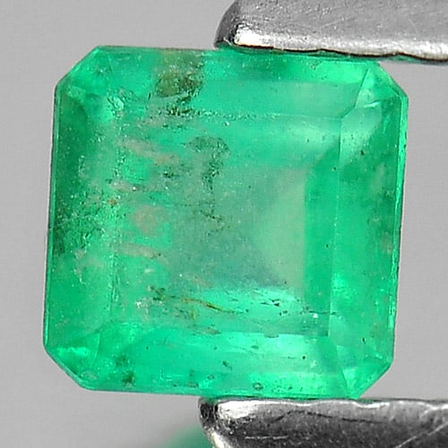 Natural Green Emerald Gemstones 0.36 Ct. Octagon Shape 4.3 x 4.3 Mm.: Product ID: 802403515 Product Name: Natural Emerald Weight: 0.36 CT. Size: 4.3 x 4.3 x 2.9 MM. Shape: Octagon Color: Green Clarity:SI Luster: Good Gems Origin: Columbia Treatment: Unheated Crystal Str