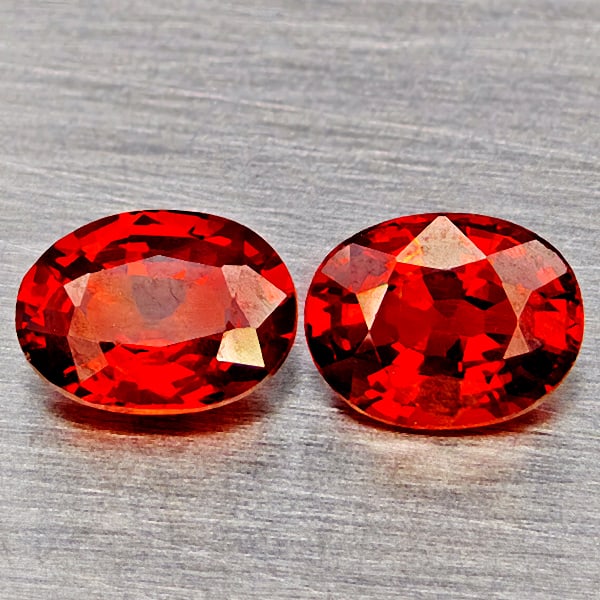 Natural Orangish Red Spessartine Garnet Gemstones 1.53 Ct. 2 Pcs. Oval Shape 6.4 x 4.6 Mm.: Product ID: 802937072 Product Name: Natural Garnet Weight: 1.53 CT. Size: 6.4 x 4.6 x 2.8 MM. Shape: Oval Shape Color: Orangish Red Clarity:VVS Luster: Good Gems Origin: Namibia Treatment: Unheated Cr
