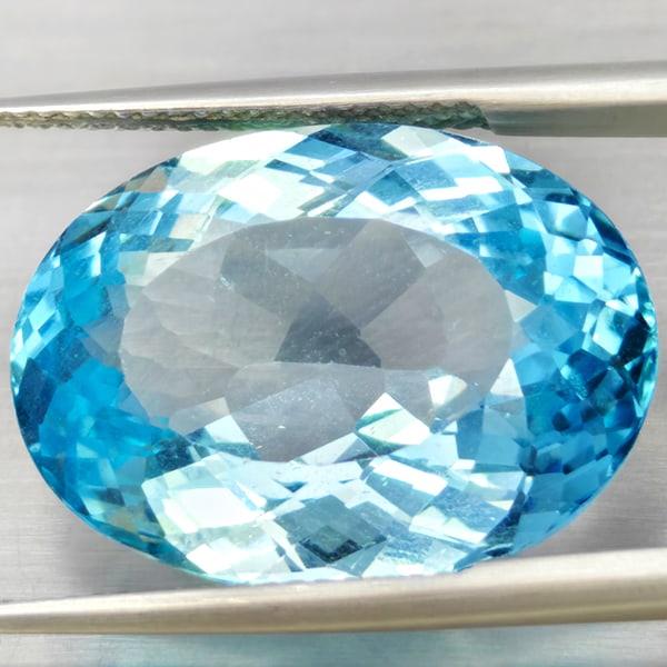 Natural Baby Blue Color Topaz Gemstones 21.55 Ct. Oval Shape 21 x 15.5 Mm. (1 of 3)