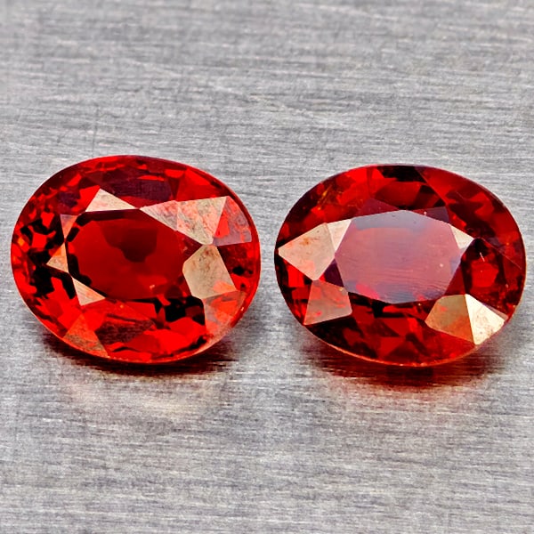Natural Orange Red Spessartine Garnet Gemstones 1.54 Ct. 2 Pcs. Oval Shape 5.8 x 4.8 Mm. (1 of 3)