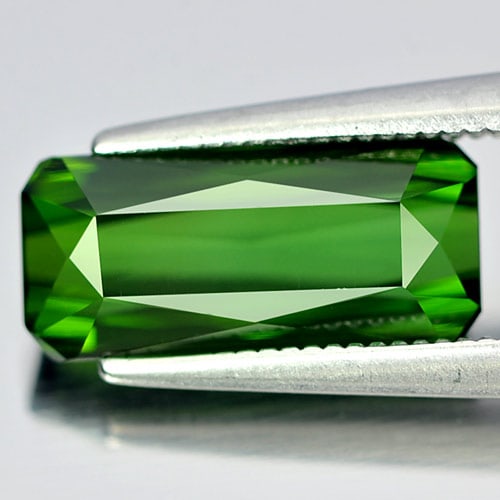 Natural Green Tourmaline Gemstones 3.58 Ct. Clean Octagon Shape 12.3 x 5.6 Mm: Product ID: 107209819 Product Name: Natural Tourmaline Weight: 3.58 CT. Size: 12.6 x 5.6 x 5 MM. Shape: Octagon Color: Green Clarity:IF Luster: Very Good Gems Origin: Nigeria Treatment: Unheated Cryst