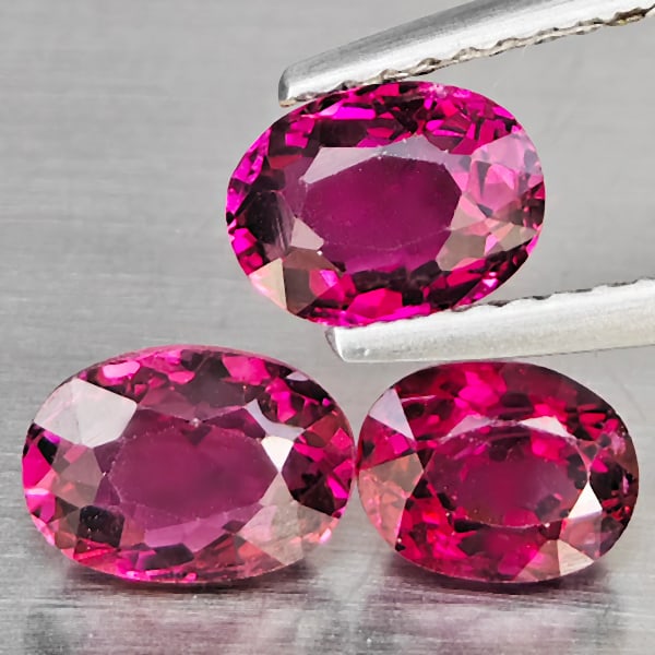 Natural Pink Tourmaline Gemstones 2.49 Ct. 3 Pcs. Oval Shape 7 x 5.1 Mm.: Product ID: 807251410 Product Name: Natural Tourmaline Weight: 2.49 CT. Size: 7 x 5.1 x 3.9 to 6 x 4.8 x 3.7 MM. Shape: Oval Shape Color: Pink Clarity:VSI Luster: Good Gems Origin: Nigeria Treatment: 
