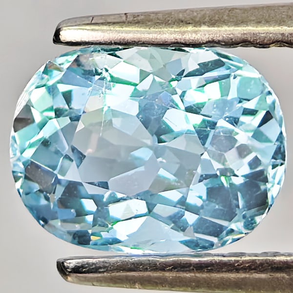 Natural Baby Blue Aquamarine Gemstones 1.00 Ct. Oval Shape 7 x 5.4 Mm.: Product ID: 800812437 Product Name: Natural Aquamarine Weight: 1.00 CT. Size: 7 x 5.4 x 4.5 MM. Shape: Oval Color: Baby Blue Clarity:VSI Luster: Good Gems Origin: Brazil Treatment: Unheated Crystal St