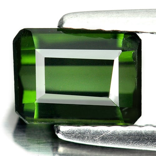 Natural Green Tourmaline Gemstones 1.37 Ct. Octagon Shape 7 x 5.3 Mm.: Product ID: 807240342 Product Name: Natural Tourmaline Weight: 1.37 CT. Size: 7 x 5.3 x 4 MM. Shape: Octagon Color: Green Clarity:VVS Luster: Good Gems Origin: Nigeria Treatment: Unheated Crystal Stru