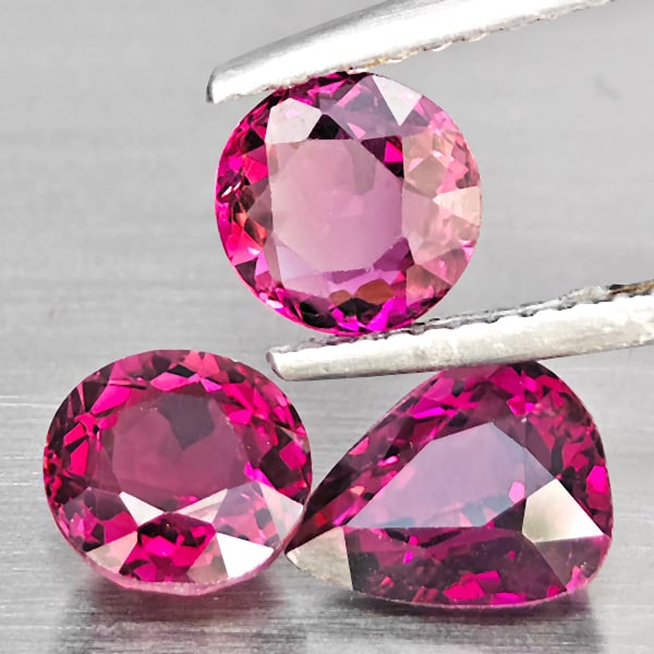 Natural Pink Tourmaline Gemstones 2.89 Ct. 3 Pcs. Mixed Shape: Product ID: 807251387 Product Name: Natural Tourmaline Weight: 2.89 CT. Size: 7.7 x 6.2 x 4.5 to 6.2 x 6.2 x 3.1 MM. Shape: Mixed Shape Color: Pink Clarity:VSI Luster: Good Gems Origin: Nigeria Treatm