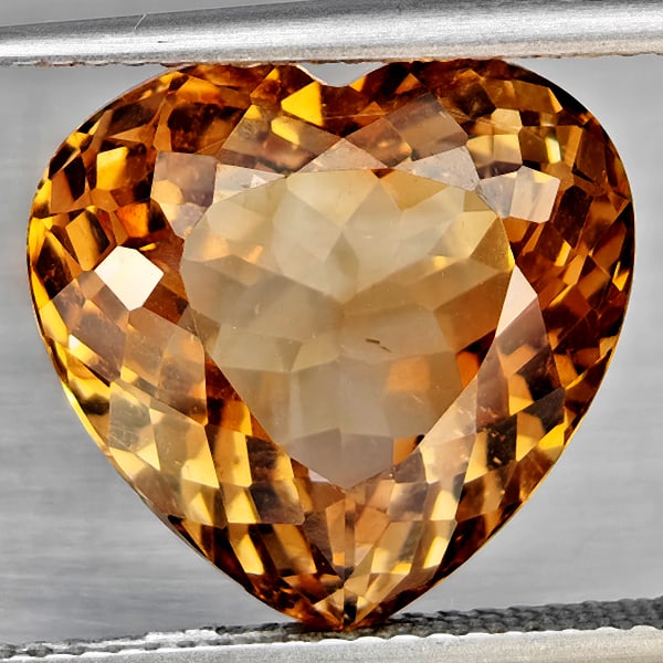 Natural Imperial Topaz Gemstones 12.86 Ct. Heart Shape 14.4 x 13.7 Mm.: Product ID: 807168598 Product Name: Natural Topaz Weight: 12.86 CT. Size: 14.4 x 13.7 x 8.8 MM. Shape: Heart Shape Color: Imperial Clarity:VSI Luster: Very Good Gems Origin: Brazil Treatment: Treated 