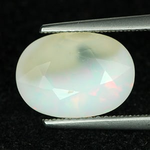 Natural Multi Color Opal Gemstones 3.05 Ct. Oval Shape 12.6 x 9.2 Mm. (1 of 3)