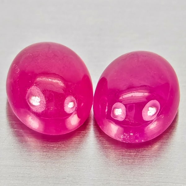 Natural Pink Red Jonson Ruby 1.39 Ct. 2 Pcs. Oval Cabochon Shape 5.2 x 4.2 Mm.: Product ID: 805935696 Product Name: Natural Ruby Weight: 1.39 CT. Size: 5.2 x 4.2 x 2.9 MM. Shape: Oval Cabochon Color: Pink Red Clarity:Semi - Transparent Luster: Good Gems Origin: Mozambique Treatme