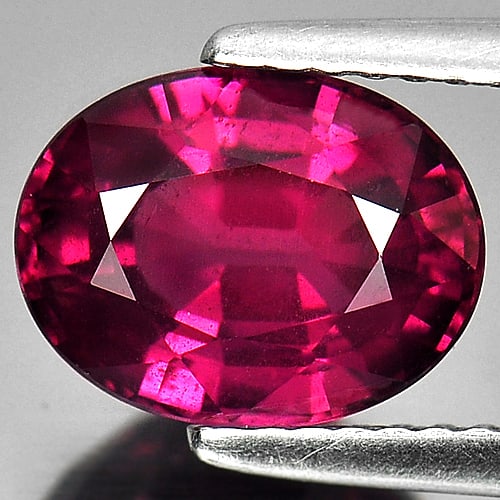 Natural Purplish Pink Rhodolite Garnet Gemstones 3.40 Ct. Oval Shape 9.6 x 7.4 Mm.: Product ID: 802932968 Product Name: Natural Rhodolite Weight: 3.40 CT. Size: 9.6 x 7.4 x 5.5 MM. Shape: Oval Color: Purplish Pink Clarity:VSI Luster: Good Gems Origin: Madagascar Treatment: Unheated C
