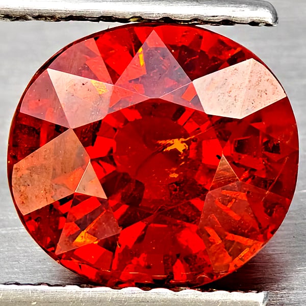 Natural Orange Red Spessartine Garnet Gemstones 4.22 Ct. Oval Shape 8.5 x 8 Mm.: Product ID: 592900002 Product Name: Natural Garnet Weight: 4.22 CT. Size: 8.5 x 8 x 6.8 MM. Shape: Oval Color: Orange Red Clarity:SI1 Luster: Good Gems Origin: Namibia Treatment: Unheated Crystal Stru
