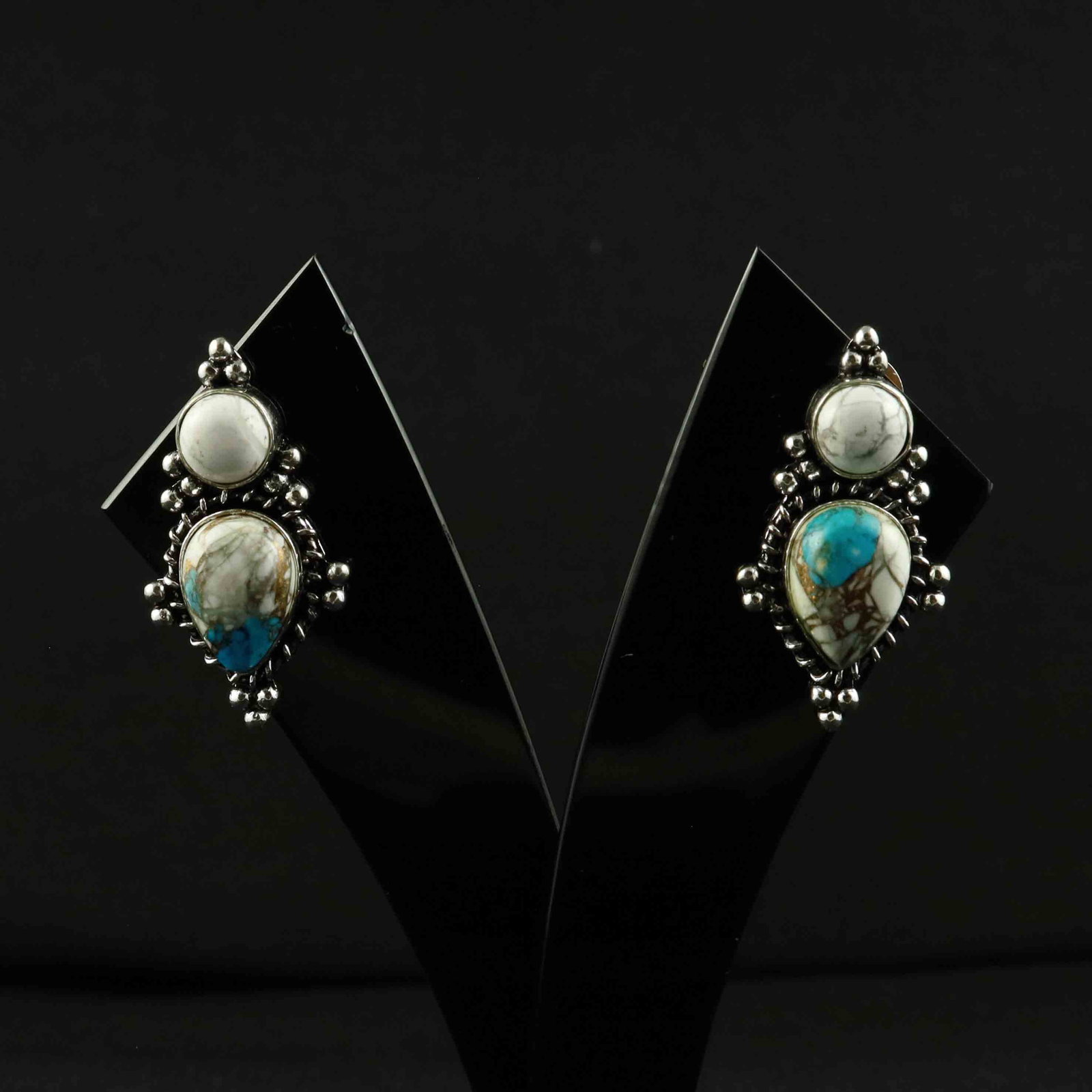 Natural Cotton Candy Sterling Silver Plated Handmade Stud Earring: Product ID: 260522121053 Product - Handmade Silver Plated Stud Earring Metal - 92.5 Sterling Silver Plated Earring Type - Stud Gemstone - Cotton Candy Gemstone Origin - United States Gemstone Size - 1