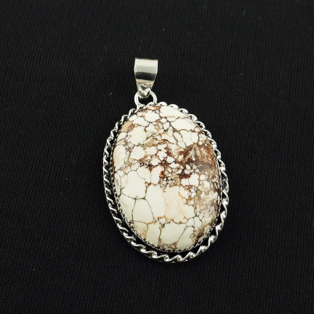 Natural Wild Horse 2 Micron Sterling Silver Plated Handmade Pendant: Product ID: 260818145146 Product - Handmade Silver Plated Pendant Metal - 92.5 2 Micron Sterling Silver Plated Gemstone - Wild Horse Gemstone Origin - United States Gemstone Shape - Oval Gemstone Size