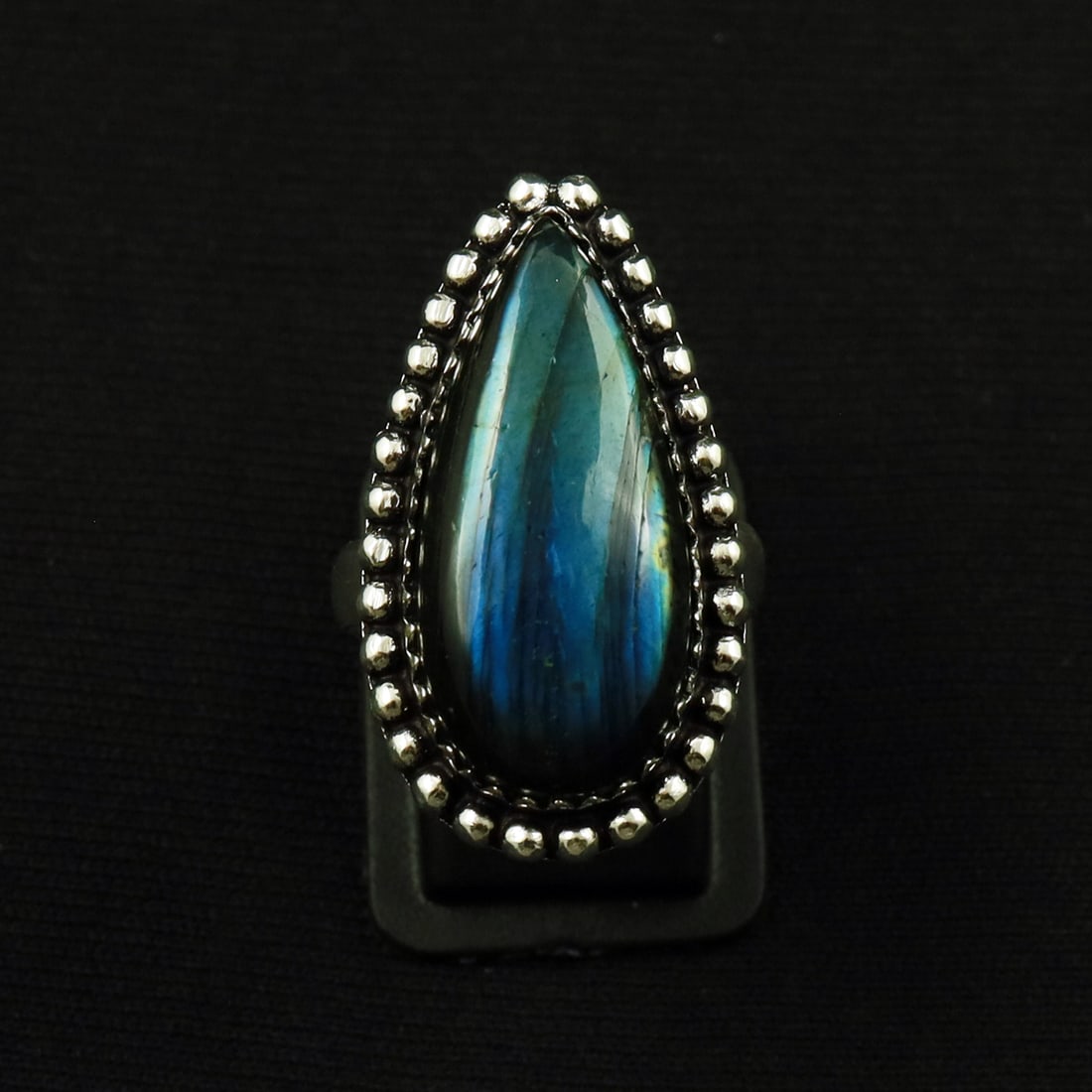 Natural Labradorite Sterling Silver Plated Handmade Ring - 7.5MM: Product ID: 260711173741 Product - Handmade Silver Plated Ring Metal - 92.5 Sterling Silver Plated Ring Size - 7.5MM Gemstone - Labradorite Gemstone Origin - Canada Gemstone Size - 3X1 CM Gemstone Sha