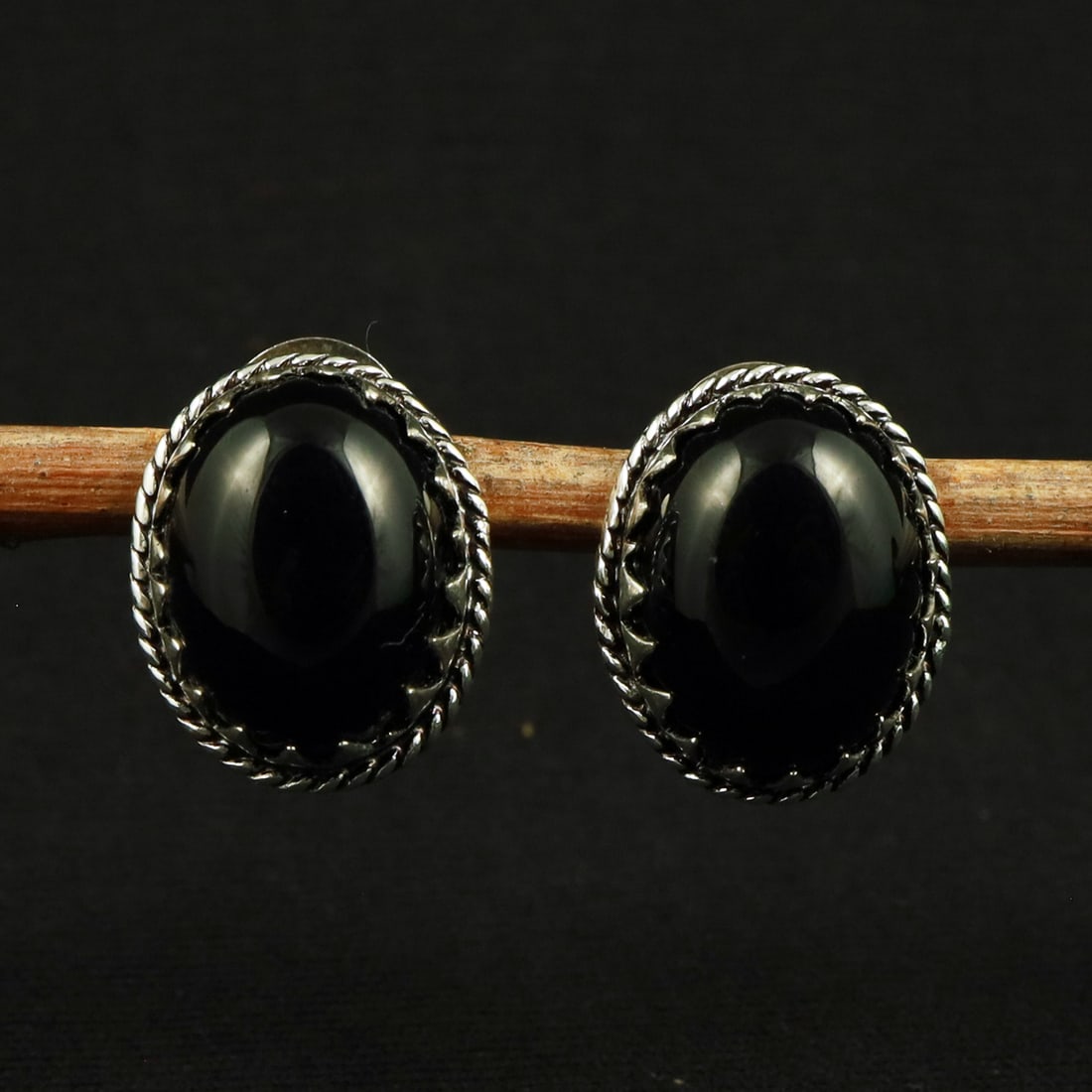 Natural Black Onyx Sterling Silver Plated Handmade Stud Earring: Product ID: 260711132920 Product - Handmade Silver Plated Stud Earring Metal - 92.5 Sterling Silver Plated Earring Type - Stud Gemstone - Black Onyx Gemstone Origin - India Gemstone Size - 12X16 MM ( 
