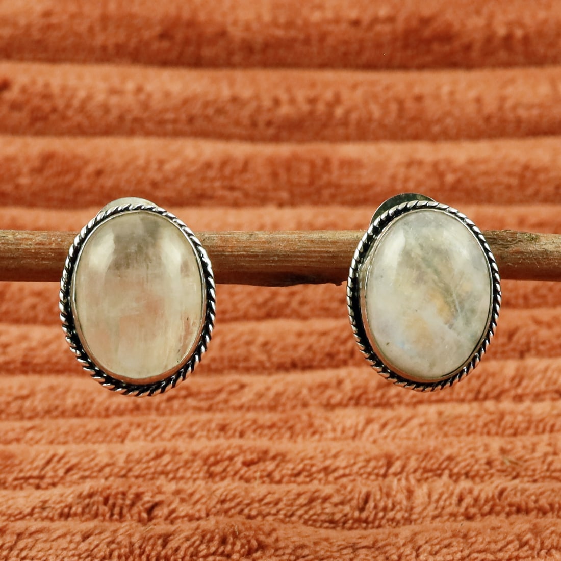 Natural Rainbow Moonstone Sterling Silver Plated Handmade Stud Earring: Product ID: 260710141827 Product - Handmade Silver Plated Stud Earring Metal - 92.5 Sterling Silver Plated Earring Type - Stud Gemstone - Rainbow Moonstone Gemstone Origin - India Gemstone Size - 12X1