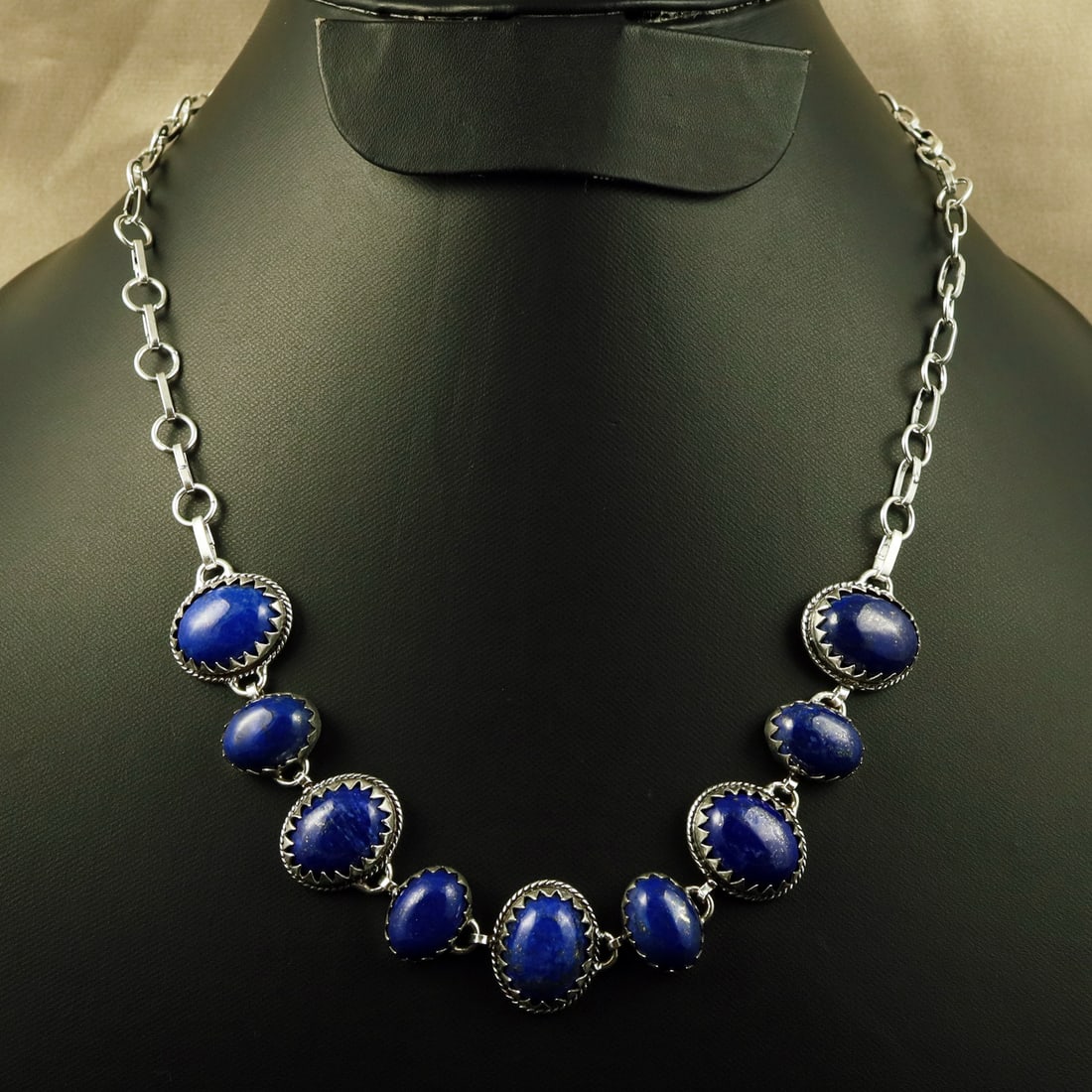Natural Lapis Lazuli Sterling Silver Plated Handmade Choker Necklace: Product ID: 260708112014 Product - Handmade Silver Plated Necklace Metal - 92.5 Sterling Silver Plated Necklace Length - 18 Inch Gemstone - Lapis Lazuli Gemstone Size - 12X16 MM (5 Stone), 10X14 MM (4