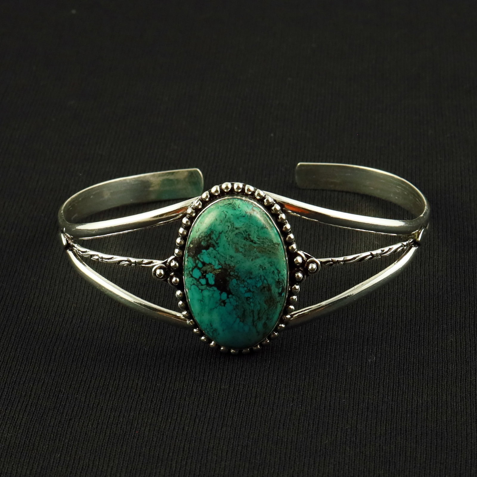Natural Turquoise Sterling Silver Plated Handmade Cuff Bangle: Product ID: 260630165256 Product - Handmade Silver Plated Cuff Bangle Metal - 92.5 Sterling Silver Plated Bangle Size - 7.5x5 CM (Adjustable) Gemstone - Turquoise Gemstone Origin - Tibet Gemstone Size