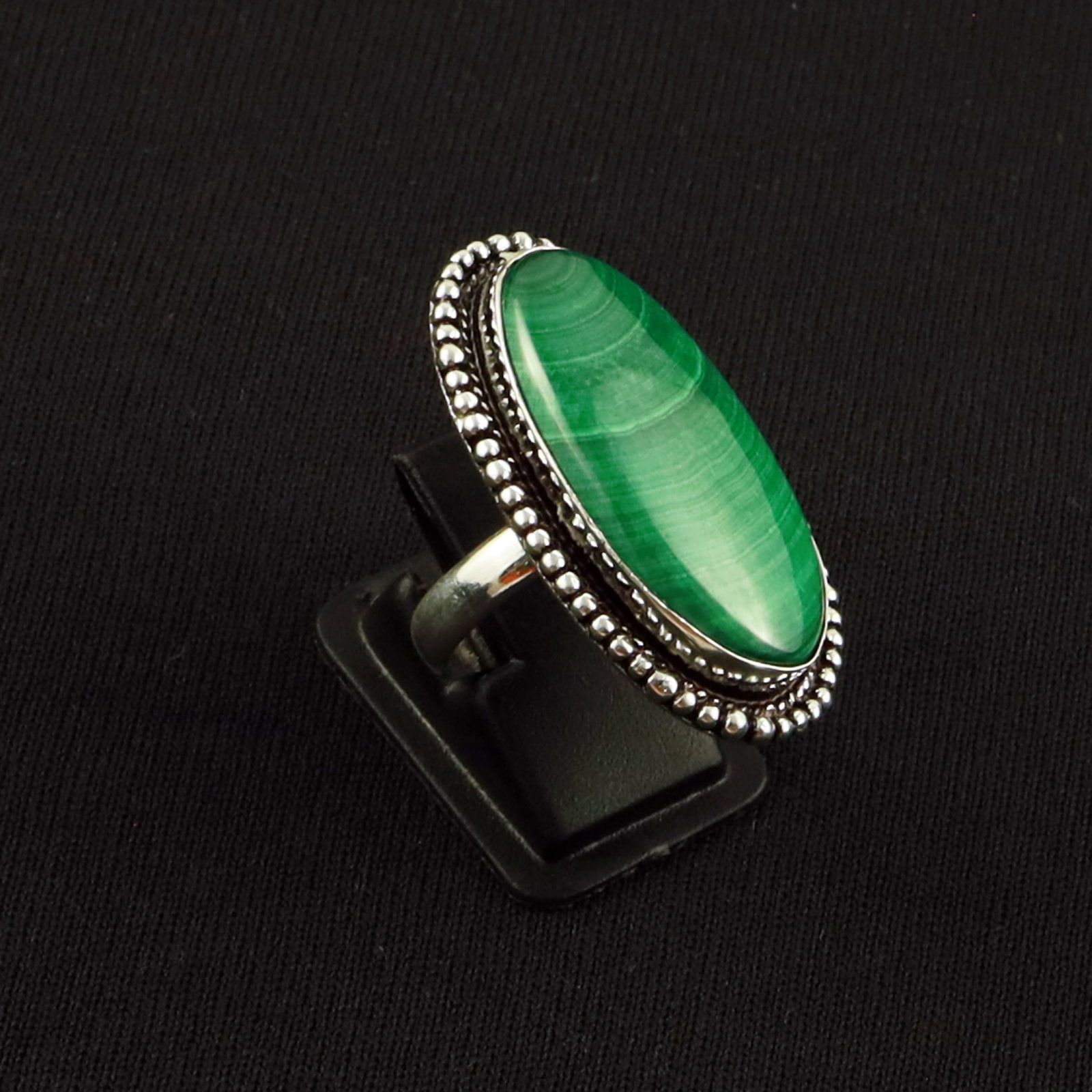 Natural Malachite Sterling Silver Plated Handmade Ring - 7MM: Product ID: 260630115358 Product - Handmade Silver Plated Ring Metal - 92.5 Sterling Silver Plated Ring Size - 7MM Gemstone - Malachite Gemstone Origin - Democratic Republic Of The Congo Gemstone Size