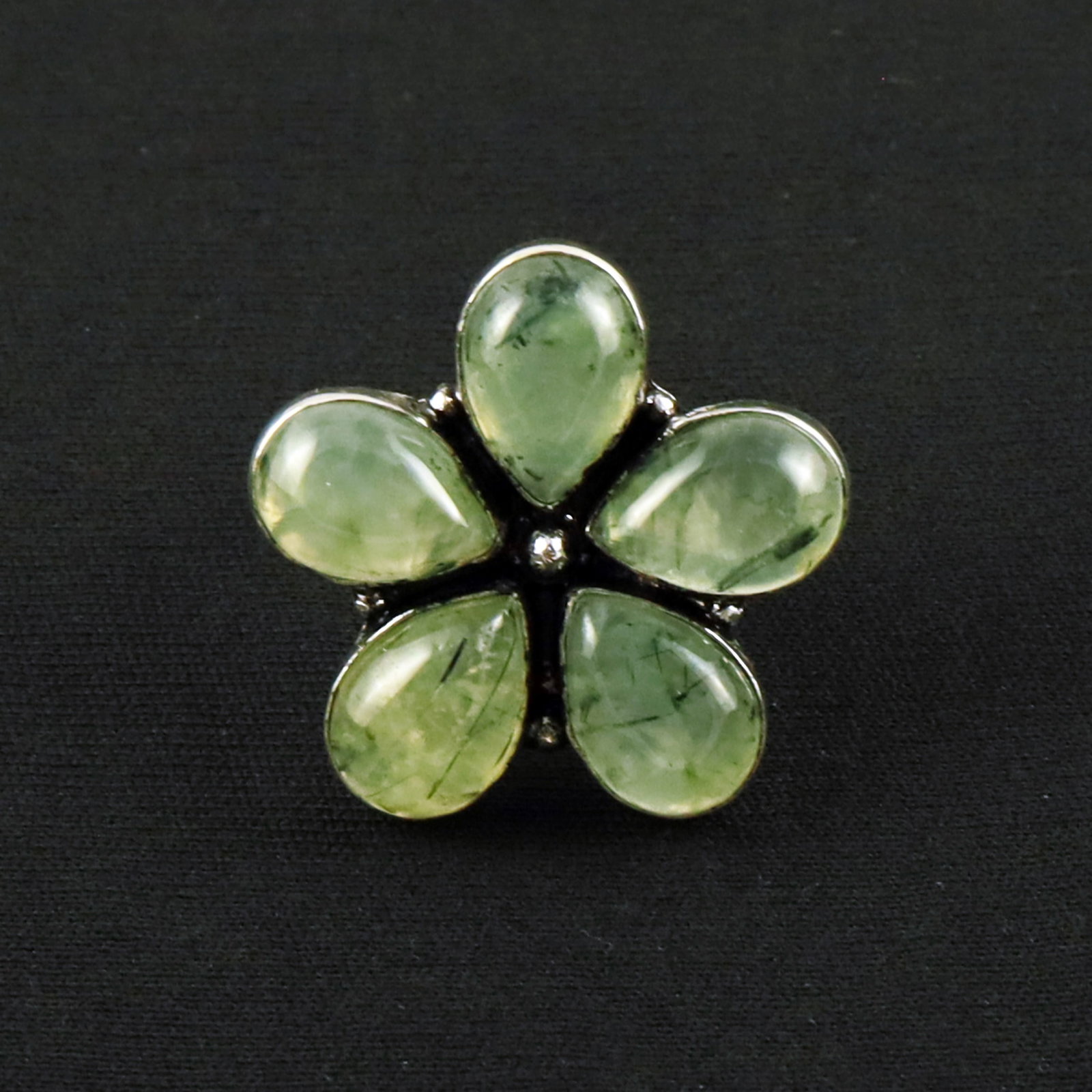 Natural Prehnite Sterling Silver Plated Handmade Ring - 10MM: Product ID: 260620123342 Product - Handmade Silver Plated Ring Metal - 92.5 Sterling Silver Plated Ring Size - 10MM Gemstone - Prehnite Gemstone Origin - South Africa Gemstone Size - 10X14 MM ( 5 Ston