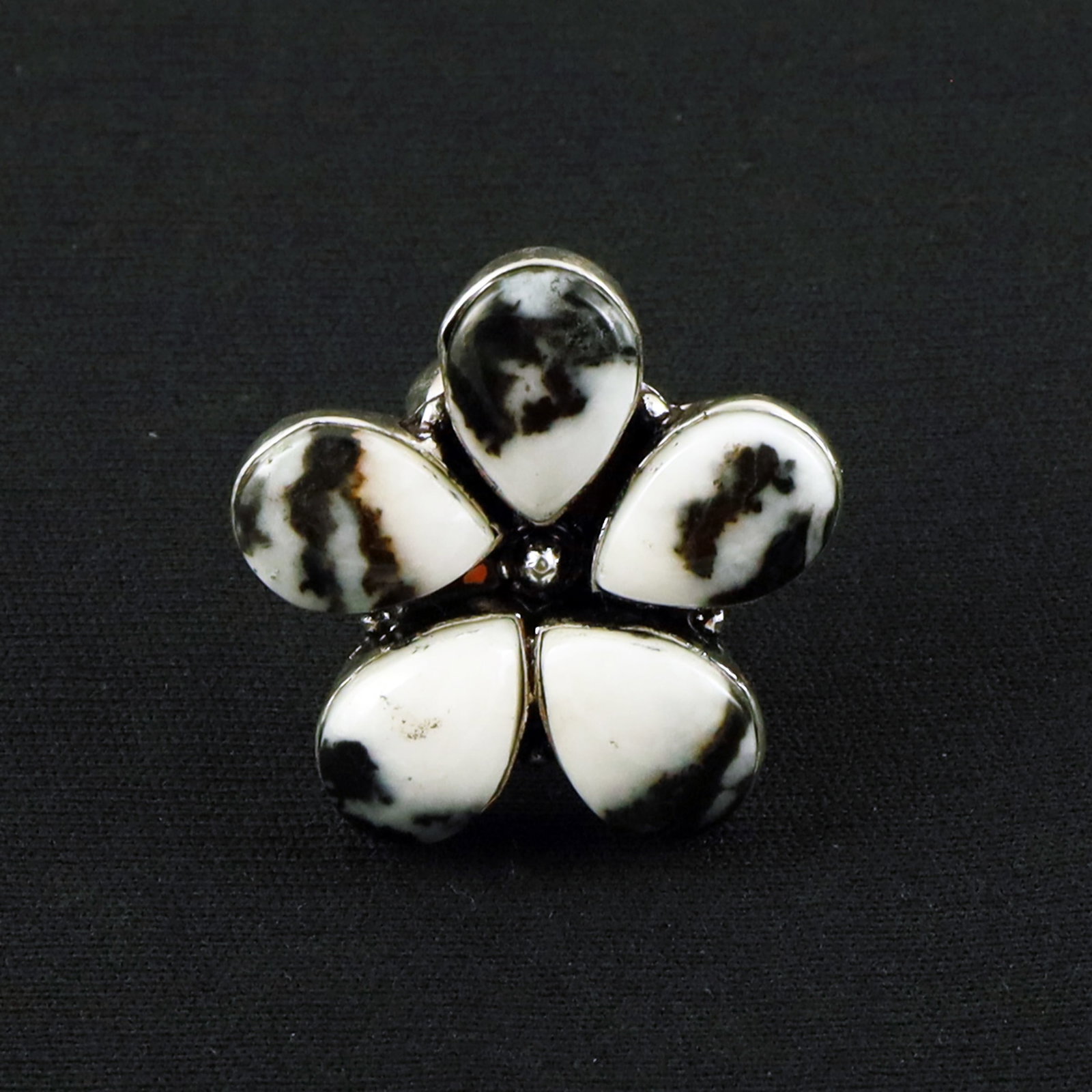 Natural Zebra Jasper Sterling Silver Plated Handmade Ring - 7MM: Product ID: 260620123146 Product - Handmade Silver Plated Ring Metal - 92.5 Sterling Silver Plated Ring Size - 7MM Gemstone - Zebra Jasper Gemstone Origin - Africa Gemstone Size - 10X14 MM ( 5 Stone )