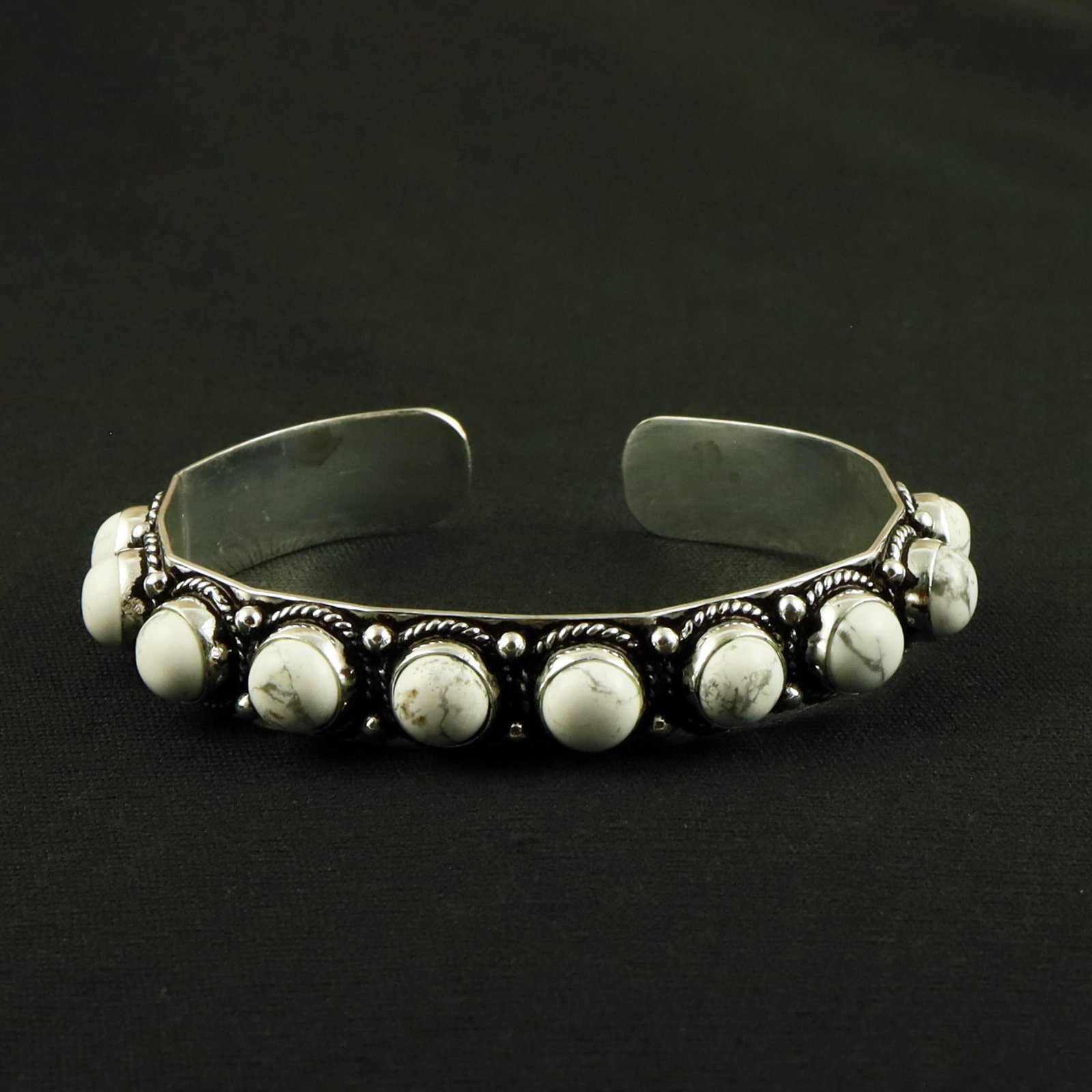 Natural Howlite Sterling Silver Plated Handmade Cuff Bangle: Product ID: 260618145059 Product - Handmade Silver Plated Cuff Bangle Metal - 92.5 Sterling Silver Plated Bangle Size - 6x5.5 CM (Adjustable) Gemstone - Howlite Gemstone Origin - Canada Gemstone Size 