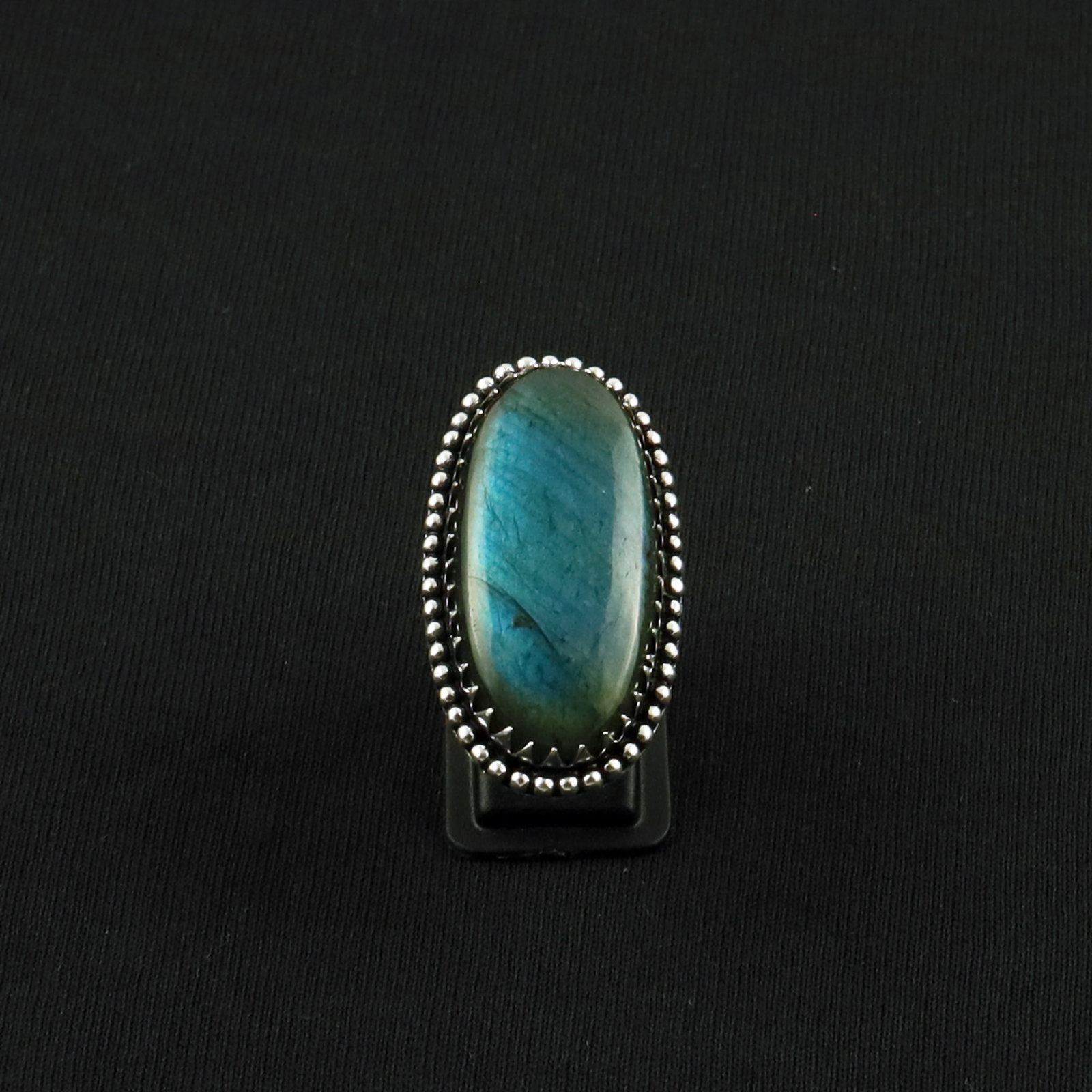Natural Labradorite Sterling Silver Plated Handmade Ring - 8.5MM: Product ID: 260617171909 Product - Handmade Silver Plated Ring Metal - 92.5 Sterling Silver Plated Ring Size - 8.5MM Gemstone - Labradorite Gemstone Origin - Canada Gemstone Size - 4X2 CM Gemstone Sha