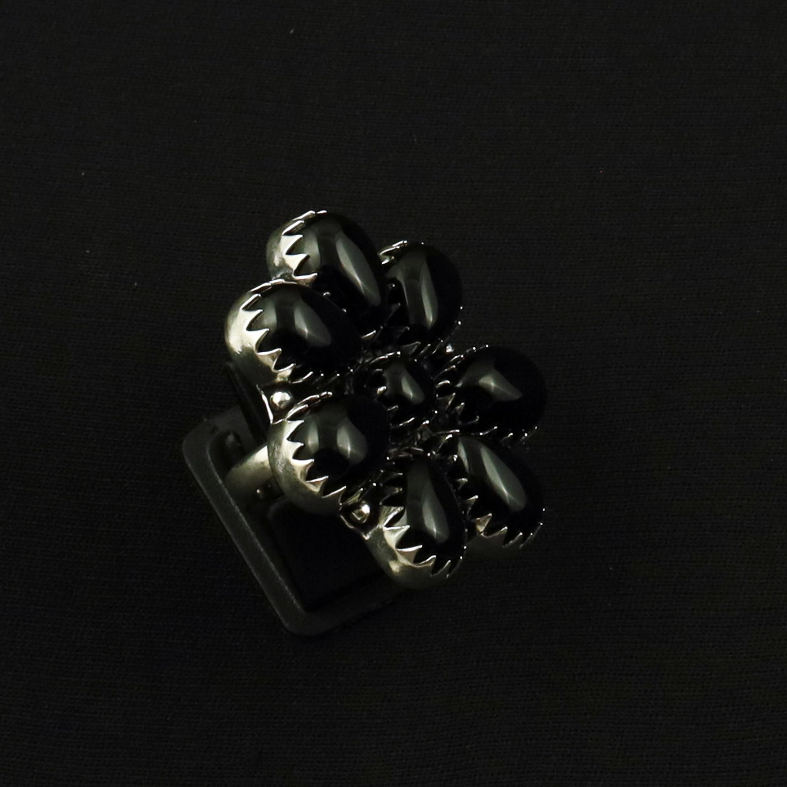 Natural Black Onyx Sterling Silver Plated Handmade Ring - 7MM: Product ID: 260702132354 Product - Handmade Silver Plated Ring Metal - 92.5 Sterling Silver Plated Ring Size - 7MM Gemstone - Black Onyx Gemstone Origin - India Gemstone Size - 10X14 MM ( 7 Stone ) 8M