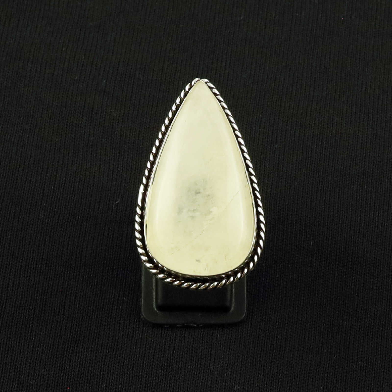 Natural Rainbow Moonstone Sterling Silver Plated Handmade Ring - 8MM: Product ID: 260630132650 Product - Handmade Silver Plated Ring Metal - 92.5 Sterling Silver Plated Ring Size - 8MM Gemstone - Rainbow Moonstone Gemstone Origin - India Gemstone Size - 3.5X2 CM Gemston
