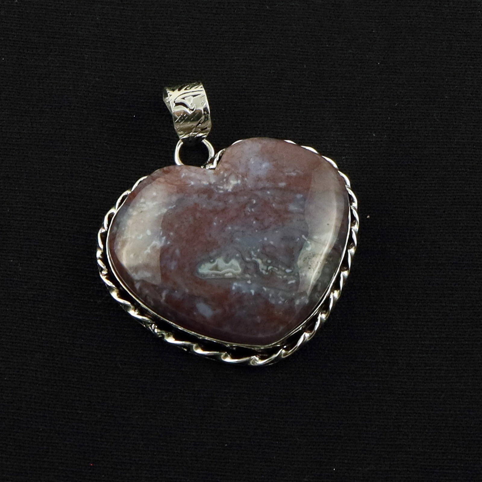 Natural Moos Agate Sterling Silver Plated Handmade Heart Pendant: Product ID: 260619174143 Product - Handmade Silver Plated Pendant Metal - 92.5 Sterling Silver Plated Pendant Size - 3X3 CM Gemstone - Moss Agate Gemstone Origin - India Gemstone Shape - Heart Pendant