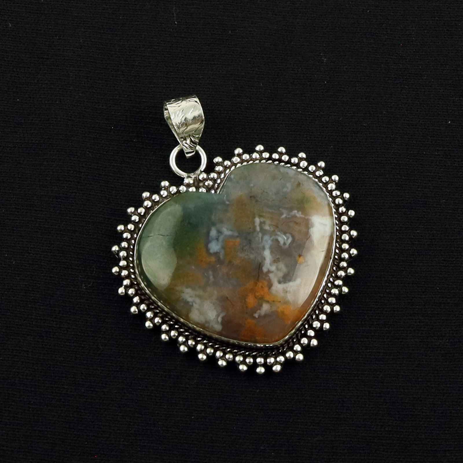Natural Moos Agate Sterling Silver Plated Handmade Pendant: Product ID: 260619173404 Product - Handmade Silver Plated Pendant Metal - 92.5 Sterling Silver Plated Pendant Size - 3X3 CM Gemstone - Moss Agate Gemstone Origin - India Gemstone Shape - Heart Pendant