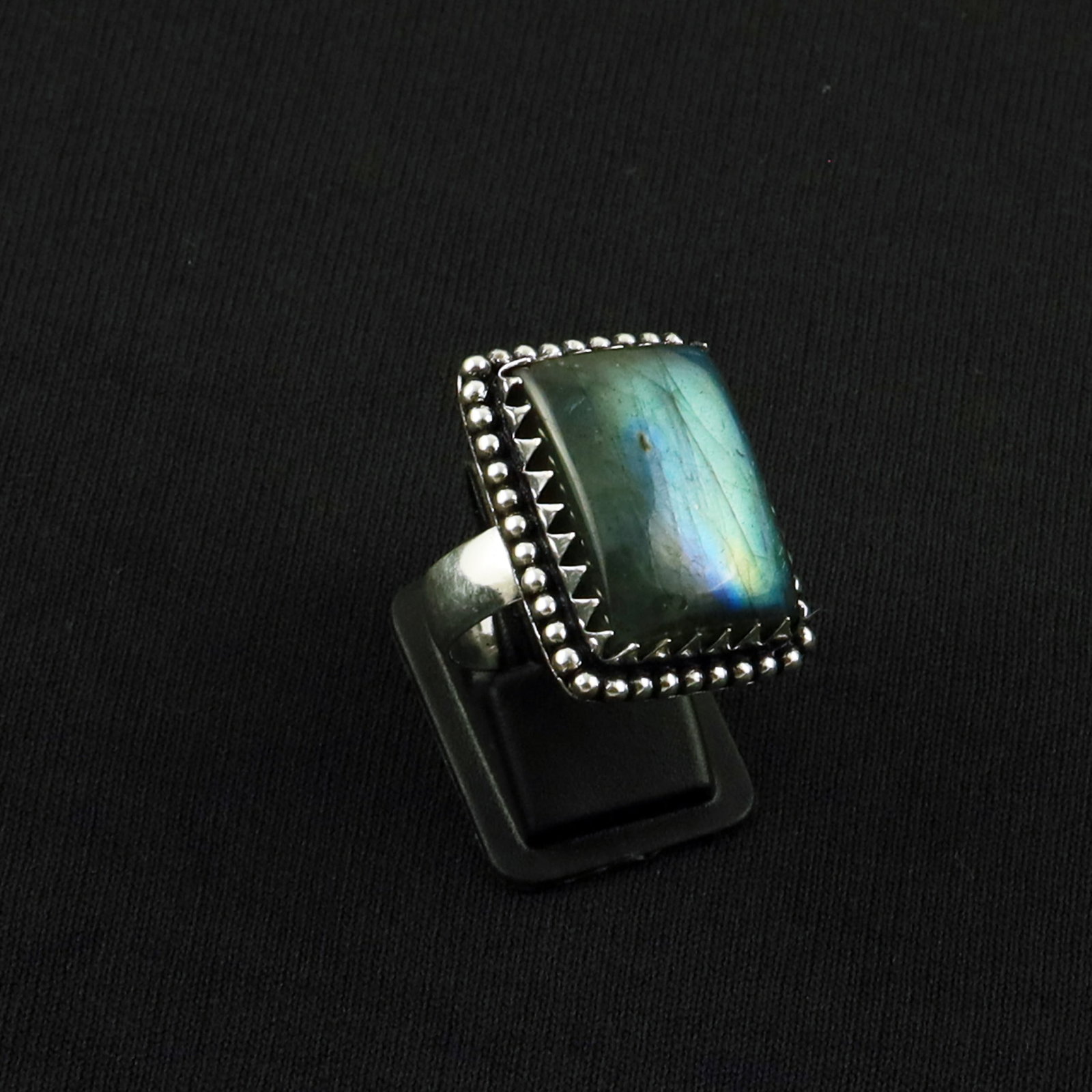 Natural Labradorite Sterling Silver Plated Handmade Ring - 8MM: Product ID: 260617171336 Product - Handmade Silver Plated Ring Metal - 92.5 Sterling Silver Plated Ring Size - 8MM Gemstone - Labradorite Gemstone Origin - Canada Gemstone Size - 2X1.5 CM Gemstone Sha