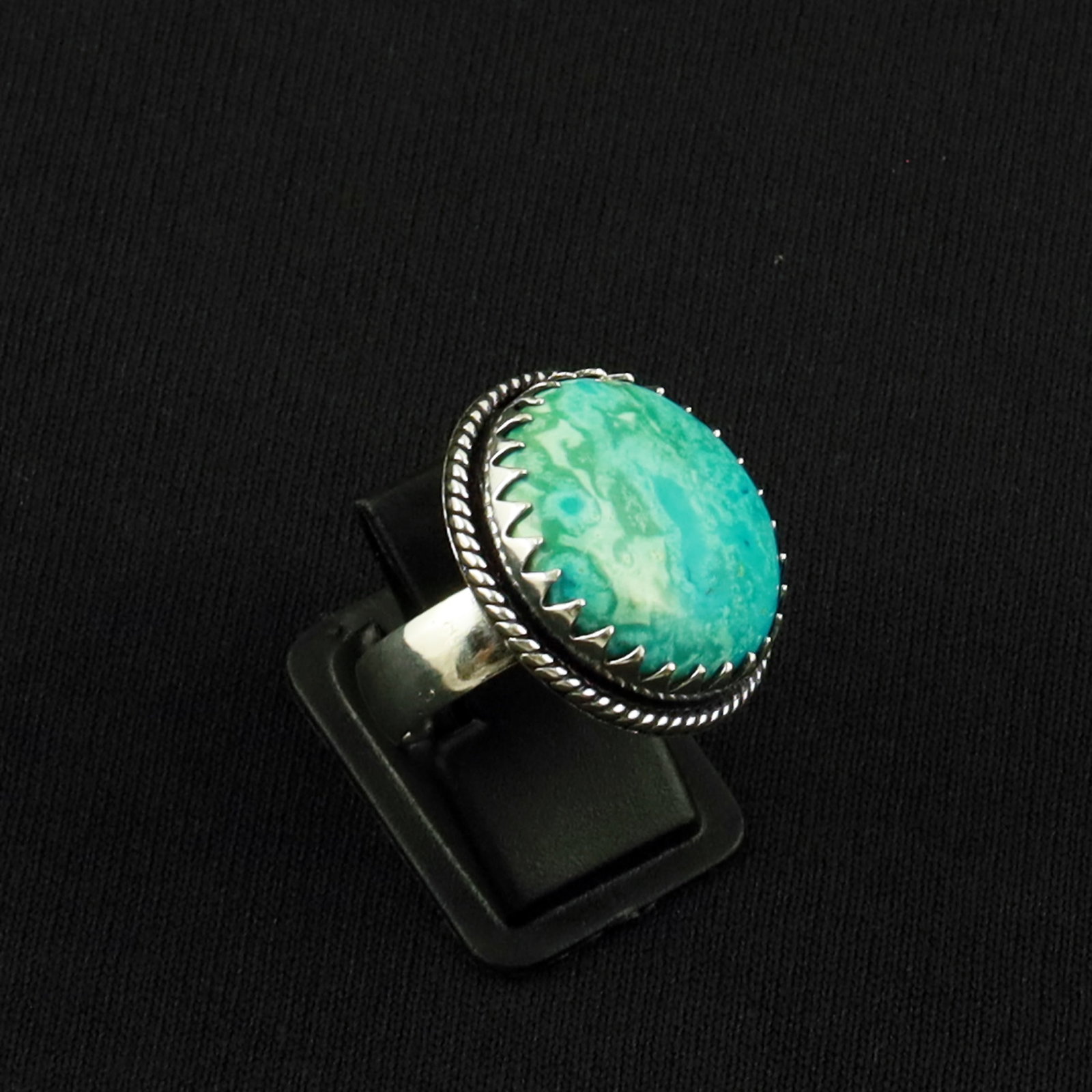 Natural Turquoise Sterling Silver Plated Handmade Ring - 7.5MM: Product ID: 260617161007 Product - Handmade Silver Plated Ring Metal - 92.5 Sterling Silver Plated Ring Size - 7.5MM Gemstone - Turquoise Gemstone Origin - Tibet Gemstone Size - 2 CM Gemstone Shape - 