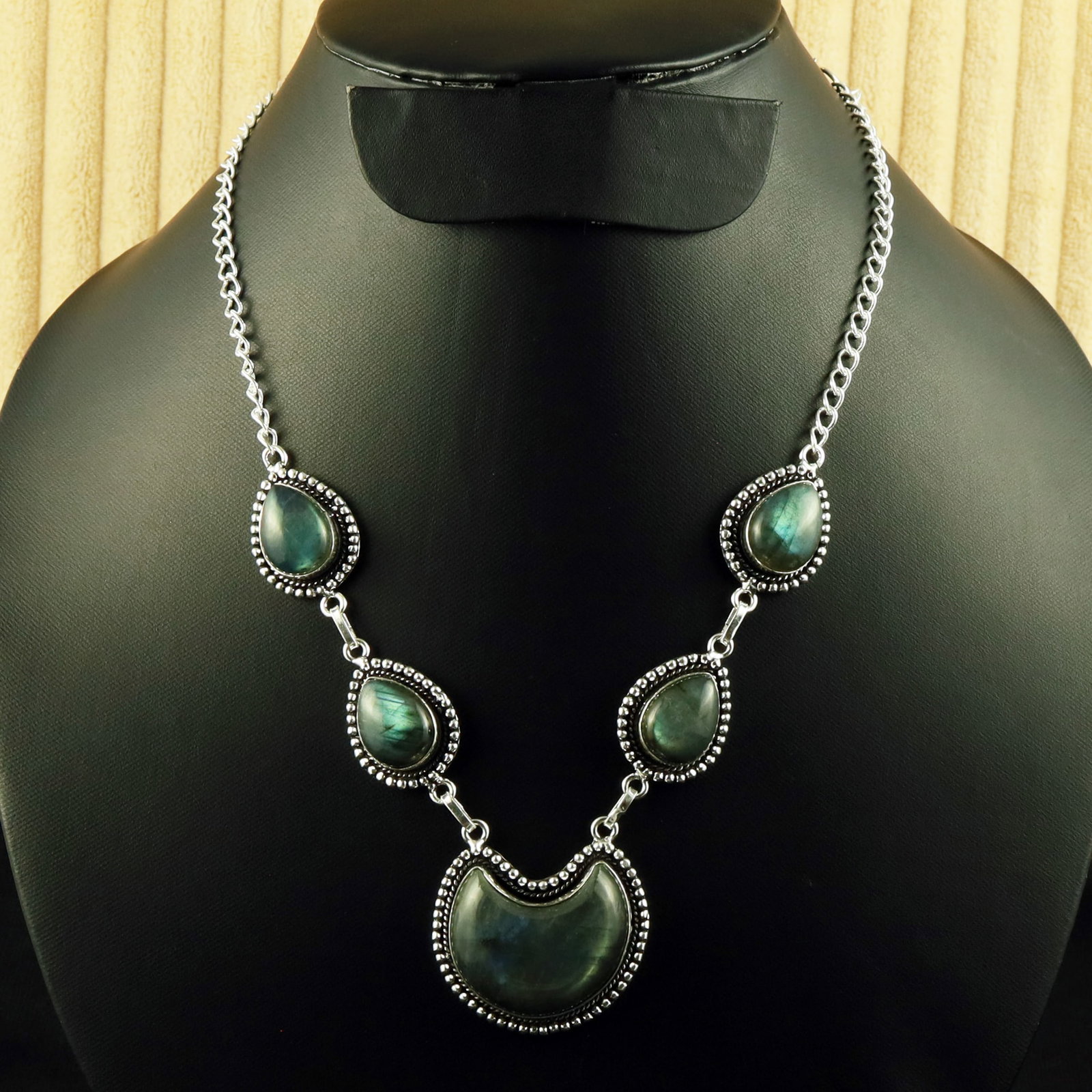 Natural Labradorite Sterling Silver Plated Handmade Necklace: Product ID: 260616122438 Product - Handmade Silver Plated Necklace Metal - 92.5 Sterling Silver Plated Necklace Length - 18 Inch Gemstone - Labradorite Gemstone Size - 12X16 MM (4 Stone), 2X3 CM (1 St