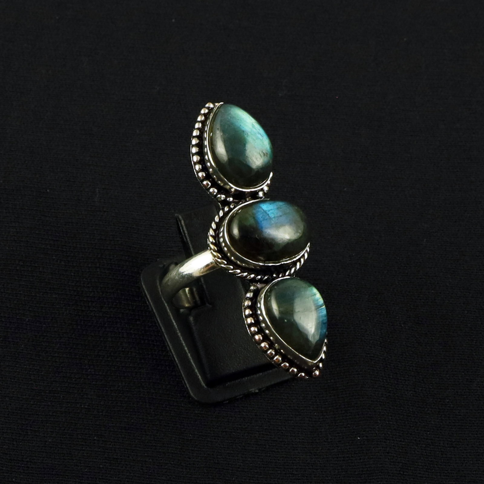 Natural Labradorite Sterling Silver Plated Handmade Ring - 9MM: Product ID: 260611174145 Product - Handmade Silver Plated Ring Metal - 92.5 Sterling Silver Plated Ring Size - 9MM Gemstone - Labradorite Gemstone Origin - Canada Gemstone Size - 10X14 MM ( 3 Stone ) 