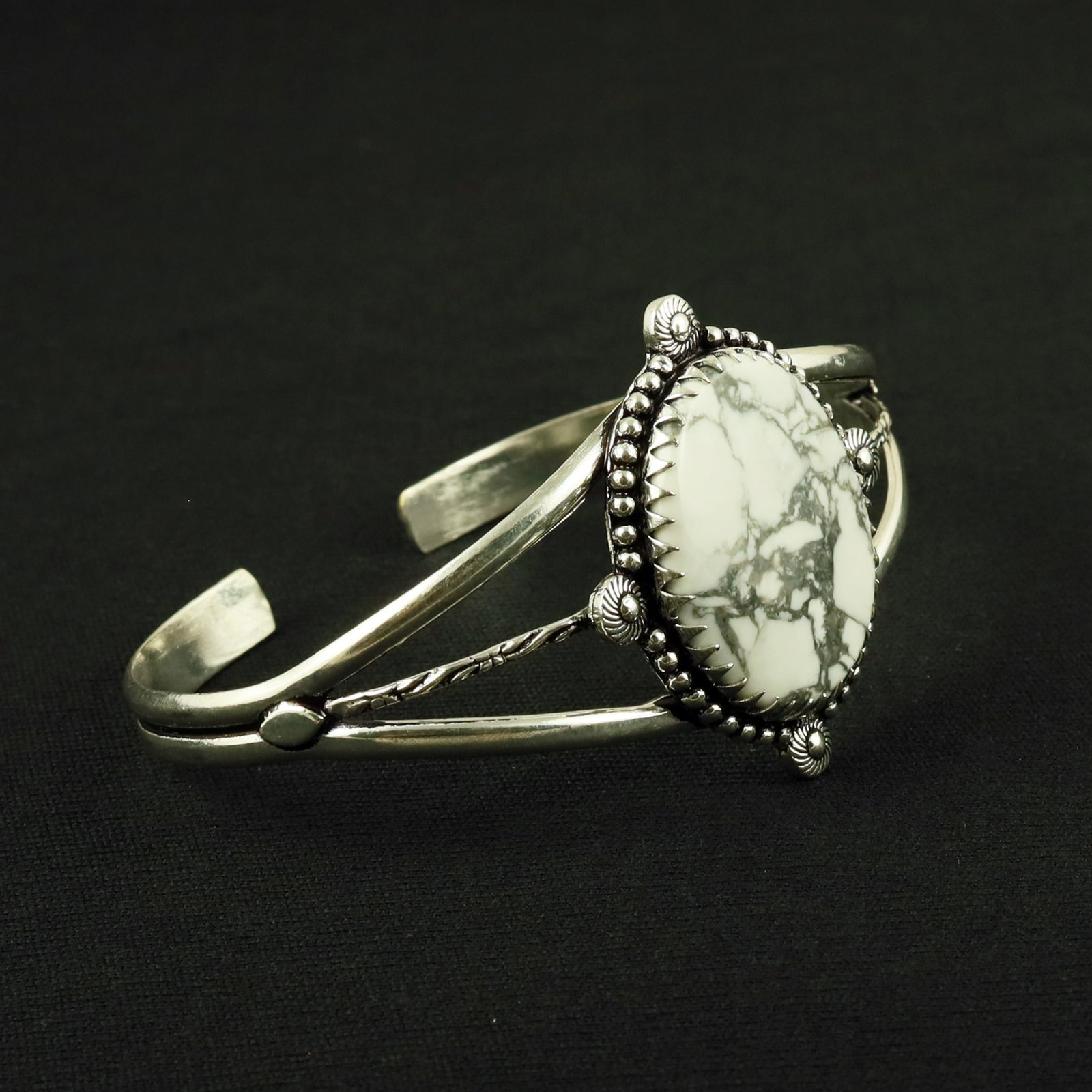 Natural Howlite Sterling Silver Plated Handmade Cuff Bangle: Product ID: 260611115302 Product - Handmade Silver Plated Cuff Bangle Metal - 92.5 Sterling Silver Plated Bangle Size - 7.5x5.5 CM (Adjustable) Gemstone - Howlite Gemstone Origin - Canada Gemstone Siz